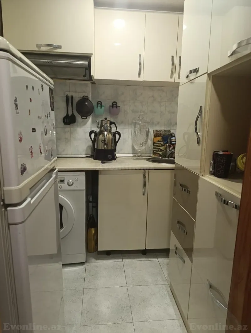 Satılır 2 otaqlı Mənzil Köhnə tikili 45 m² Xətai r. - şəkil 8