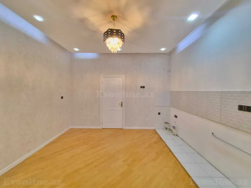 Satılır 3 otaqlı Mənzil Yeni tikili 140 m² Elmlər Akademiyası m. - şəkil 2