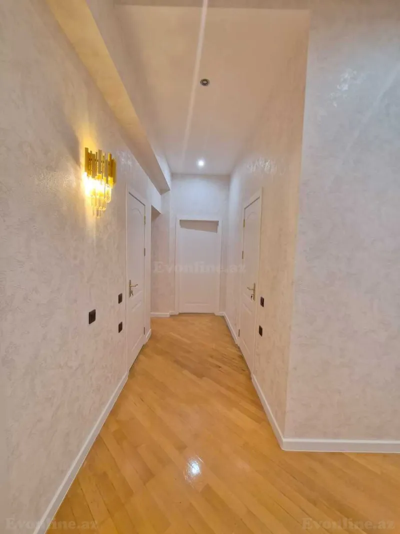 Satılır 3 otaqlı Mənzil Yeni tikili 140 m² Elmlər Akademiyası m. - şəkil 14