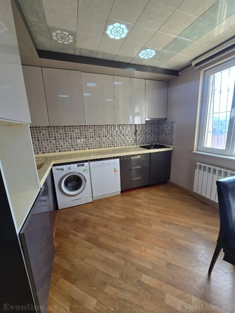 Kirayə verilir 4 otaqlı Mənzil Köhnə tikili 112 m² Nəsimi m. - şəkil 10