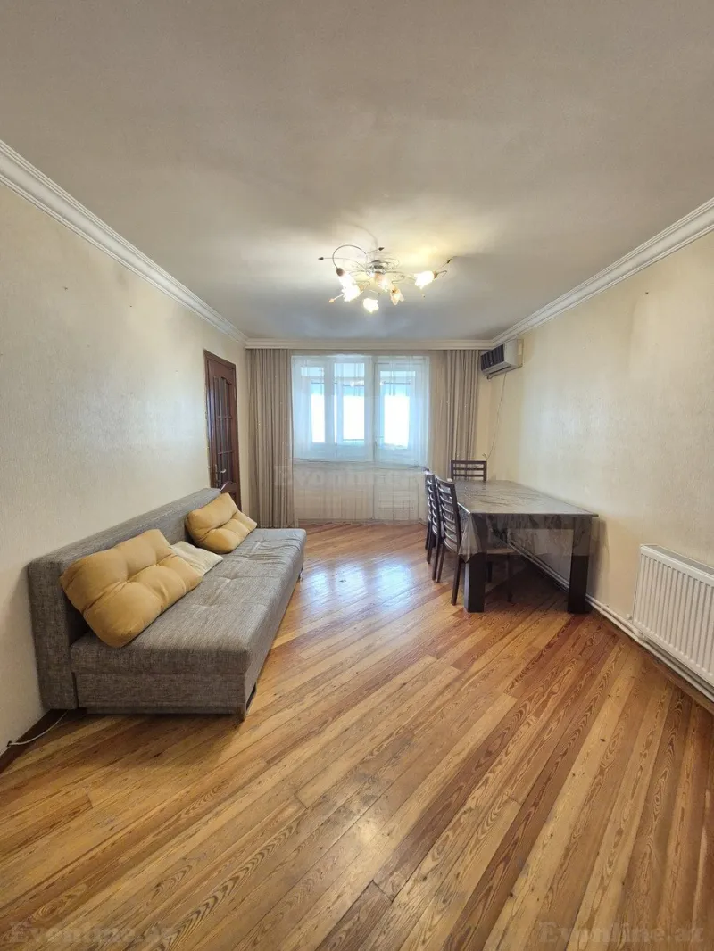 Satılır 3 otaqlı Mənzil Köhnə tikili 67 m² İnşaatçılar m. - şəkil 4