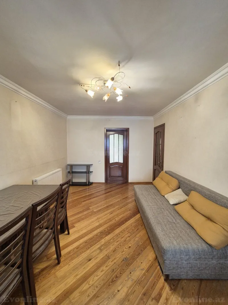 Satılır 3 otaqlı Mənzil Köhnə tikili 67 m² İnşaatçılar m. - şəkil 6
