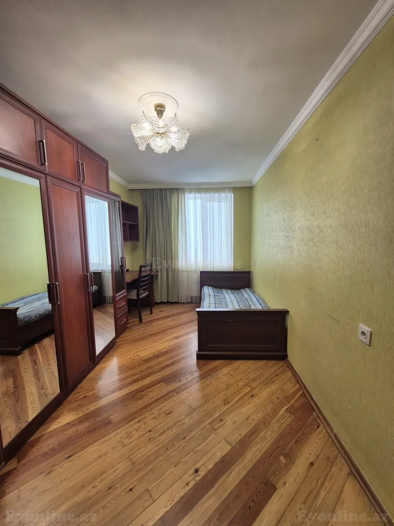 Satılır 3 otaqlı Mənzil Köhnə tikili 67 m² İnşaatçılar m. - şəkil 12