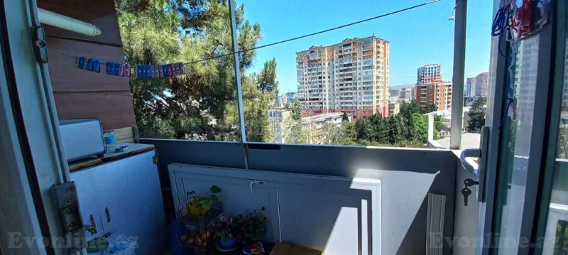 Satılır 2 otaqlı Mənzil Köhnə tikili 50 m² Memar Əcəmi m. - şəkil 4