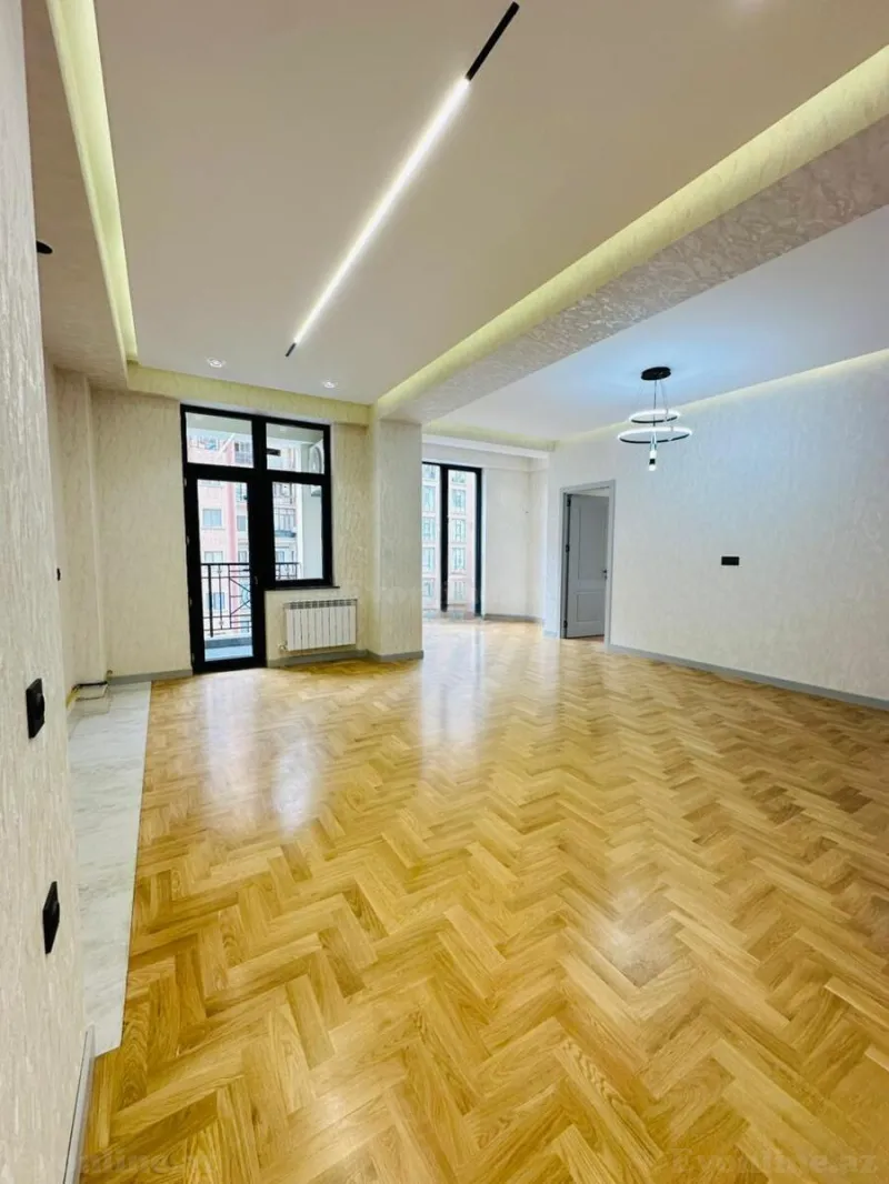 Satılır 4 otaqlı Mənzil Yeni tikili 117 m² Nəriman Nərimanov m. - şəkil 2