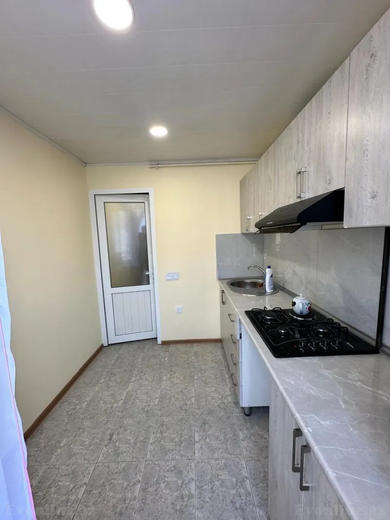 Satılır 3 otaqlı Mənzil Köhnə tikili 75 m² Elmlər Akademiyası m. - şəkil 12