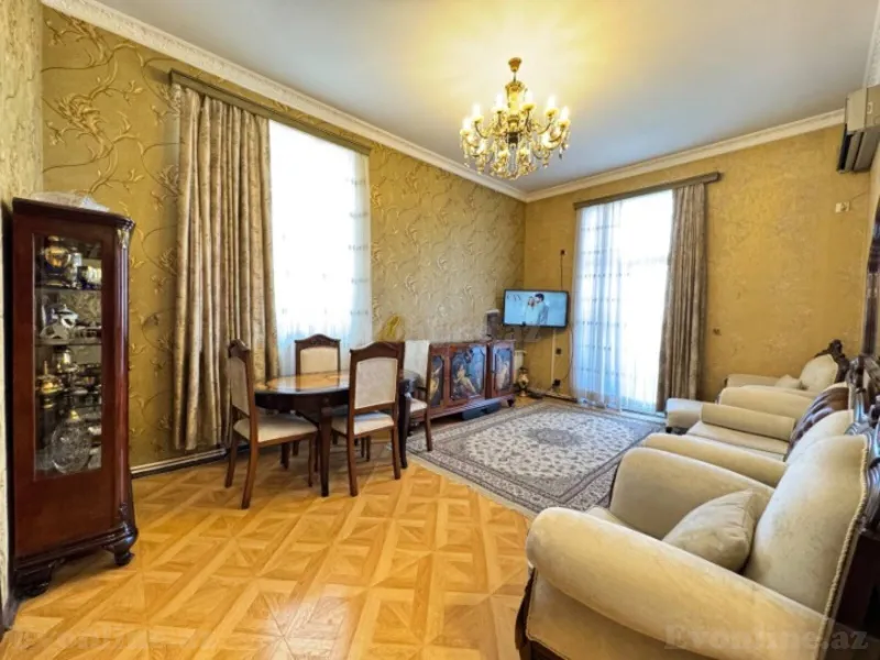 3 otaqlı Mənzil 90 m² Nizami m. Satılır