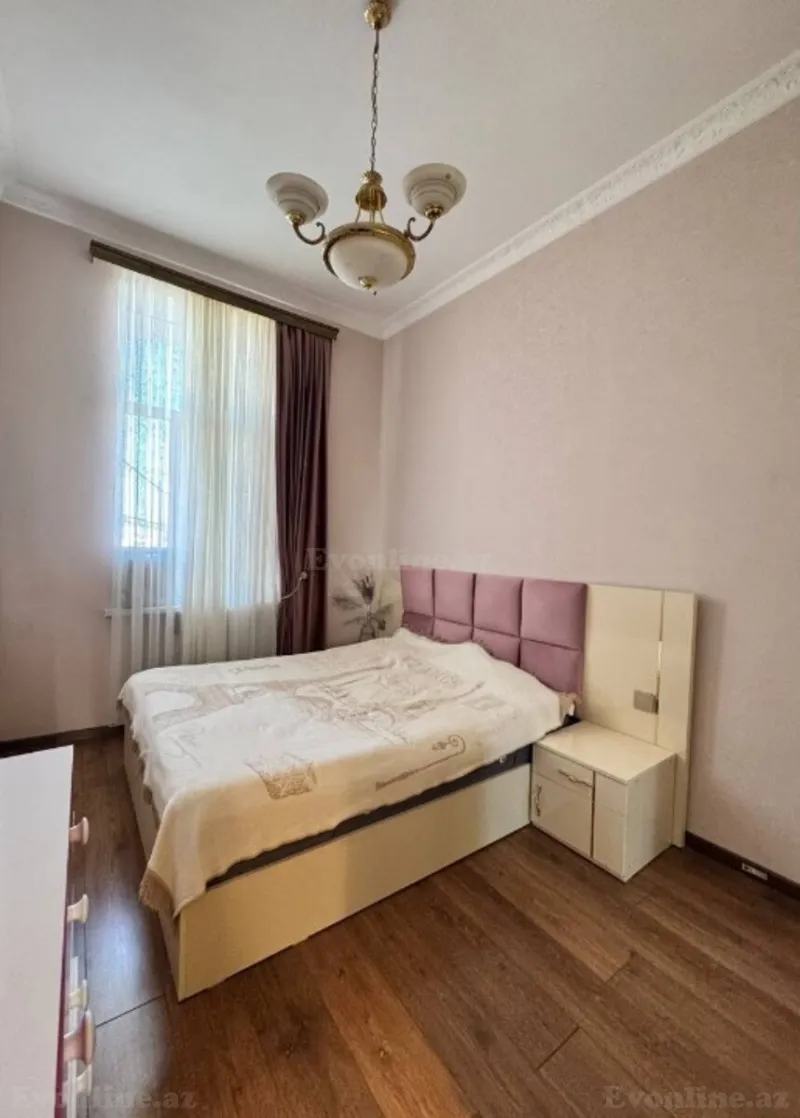 Satılır 3 otaqlı Mənzil Köhnə tikili 90 m² Nizami m. - şəkil 6