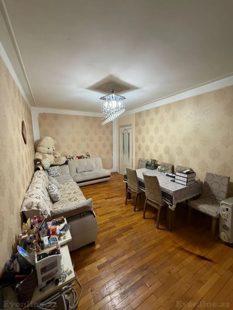 2 otaqlı Mənzil 42 m² Qara Qarayev m. Satılır