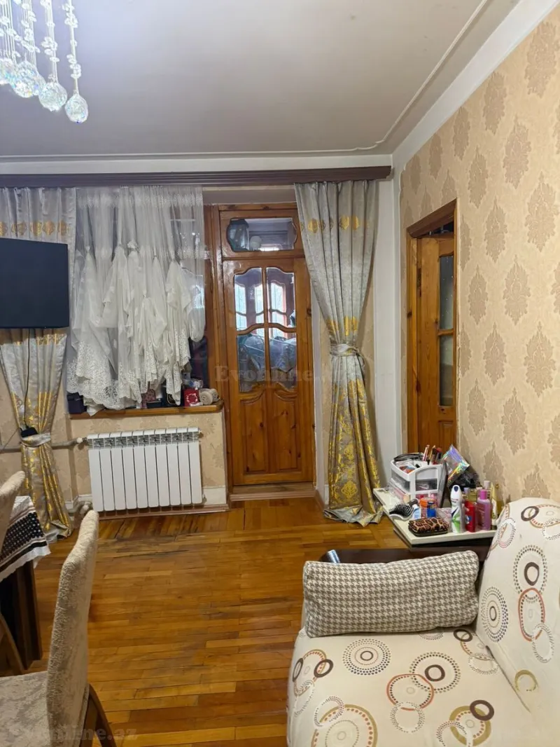 Satılır 2 otaqlı Mənzil Köhnə tikili 42 m² Qara Qarayev m. - şəkil 4