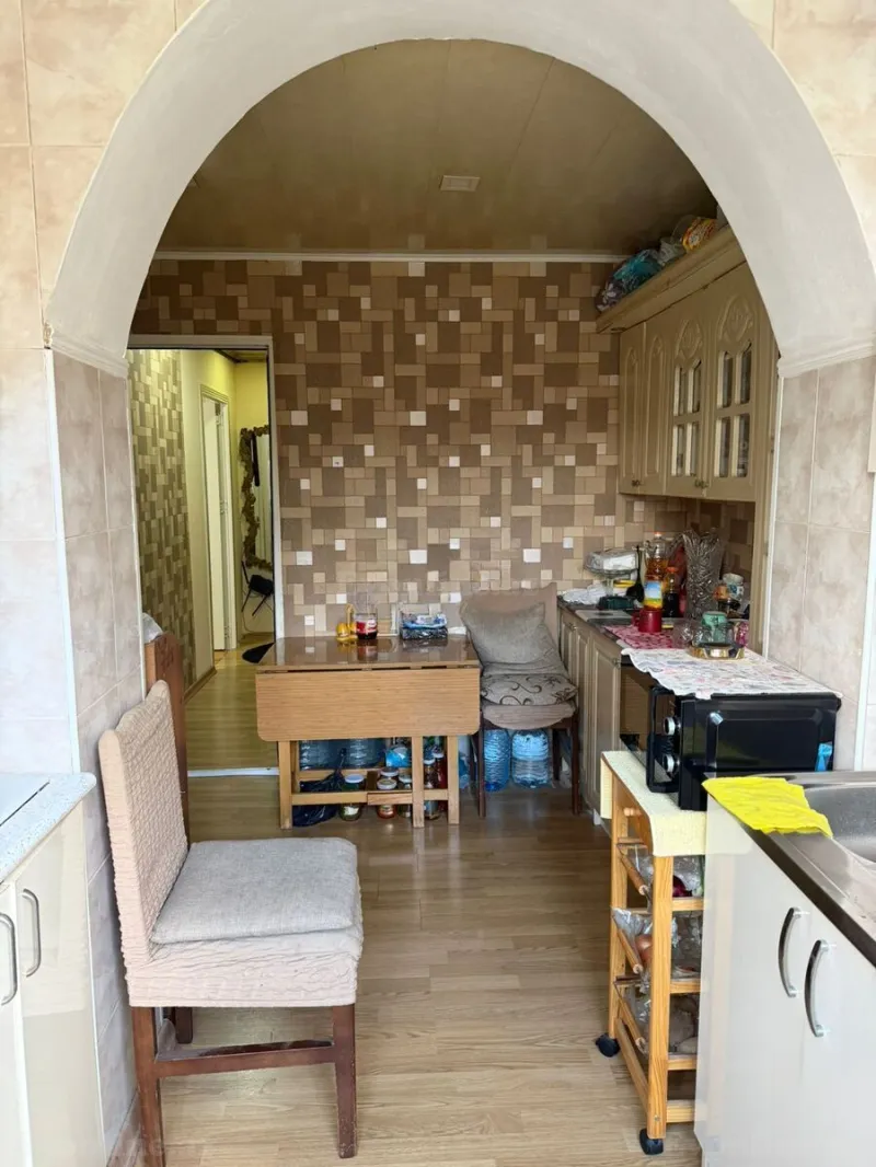 Satılır 2 otaqlı Mənzil Köhnə tikili 42 m² Qara Qarayev m. - şəkil 12