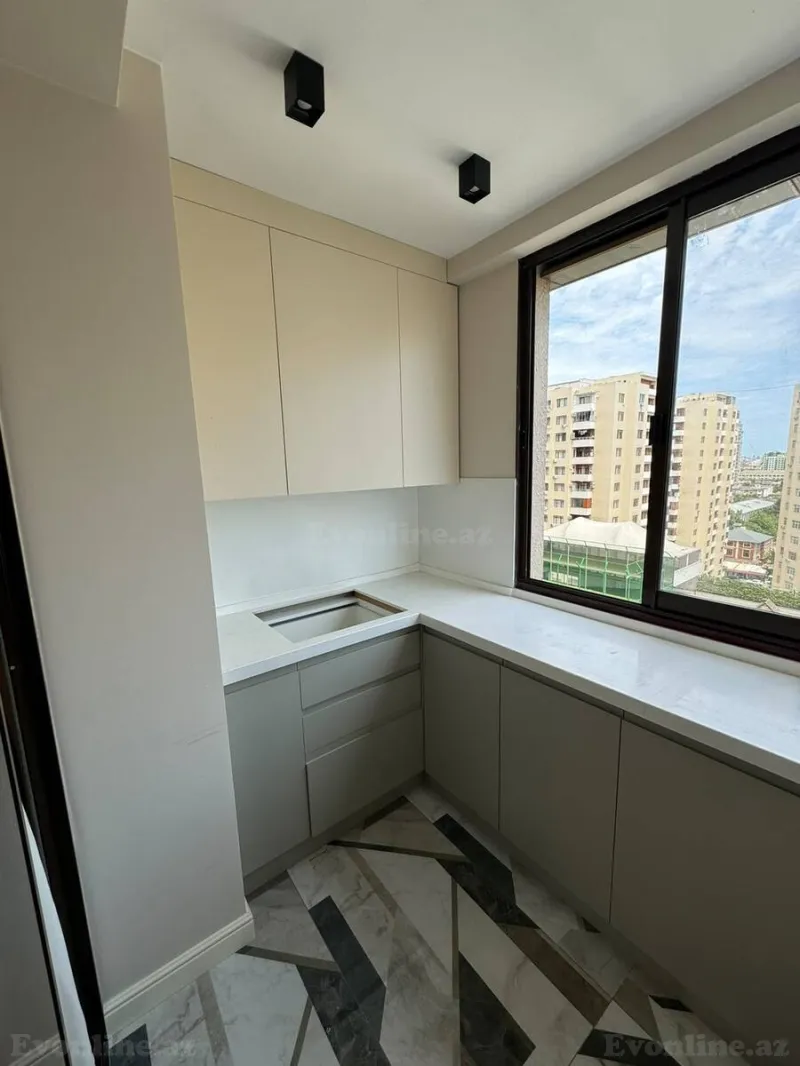 Satılır 2 otaqlı Mənzil Yeni tikili 84 m² Elmlər Akademiyası m. - şəkil 9