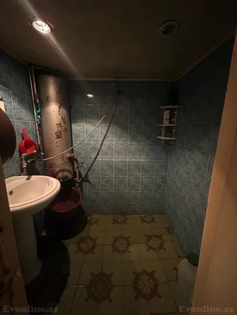 Satılır 3 otaqlı Mənzil Köhnə tikili 70 m² Sumqayıt - şəkil 13