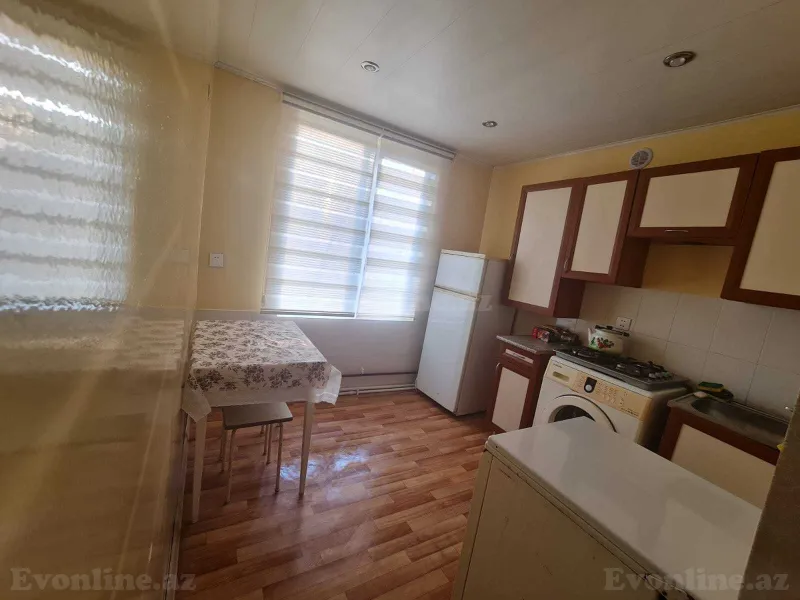 Kirayə verilir 2 otaqlı Mənzil Köhnə tikili 60 m² İnşaatçılar m. - şəkil 5