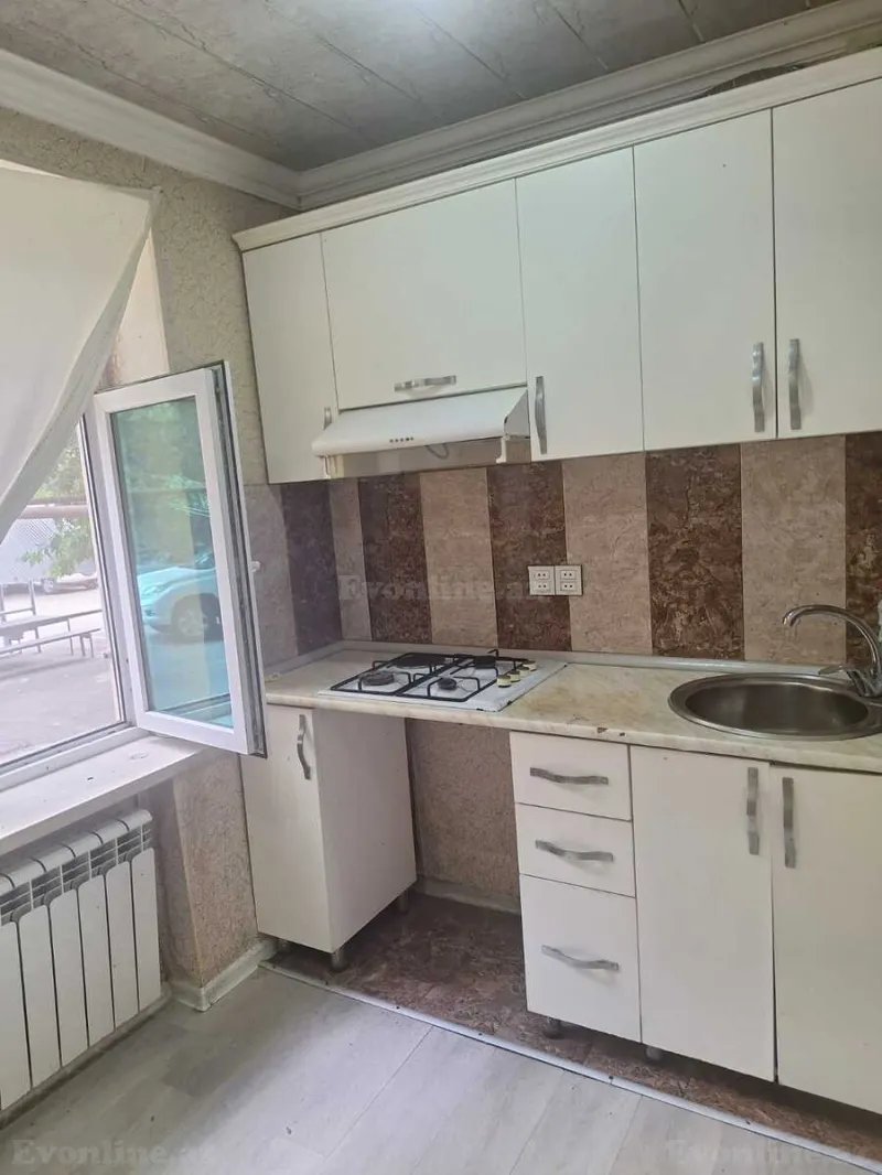 Satılır 2 otaqlı Mənzil Köhnə tikili 55 m² Badamdar - şəkil 4