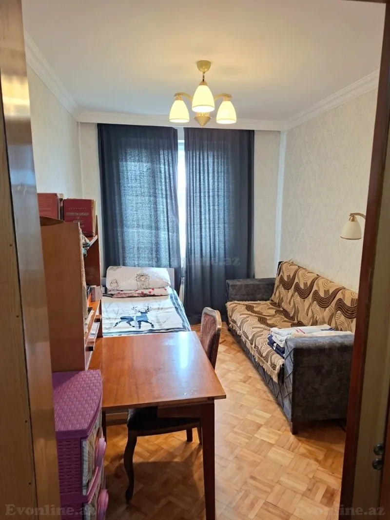 Satılır 3 otaqlı Mənzil Köhnə tikili 70 m² Elmlər Akademiyası m. - şəkil 3