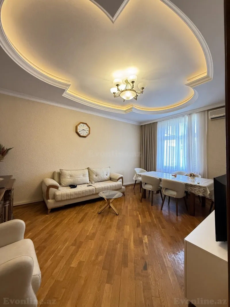 Satılır 3 otaqlı Mənzil Köhnə tikili 85 m² Nəsimi r. - şəkil 2