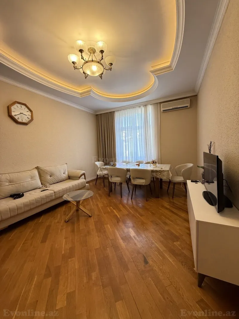 Satılır 3 otaqlı Mənzil Köhnə tikili 85 m² Nəsimi r. - şəkil 3