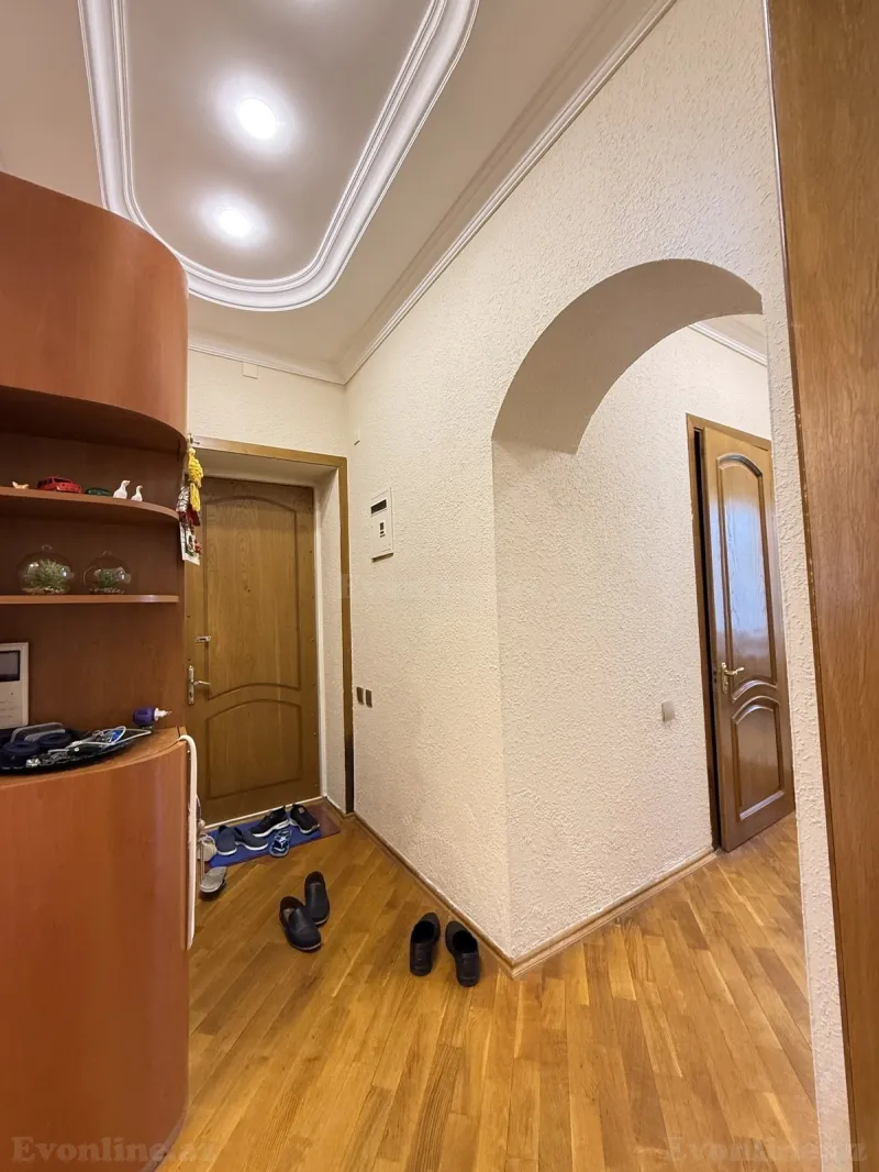 Satılır 3 otaqlı Mənzil Köhnə tikili 85 m² Nəsimi r. - şəkil 12