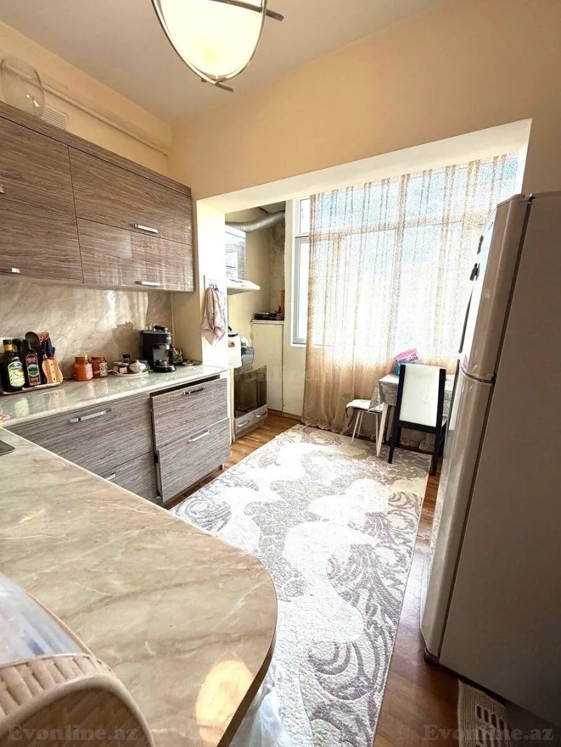 Satılır 3 otaqlı Mənzil Köhnə tikili 80 m² Xalqlar Dostluğu m. - şəkil 18