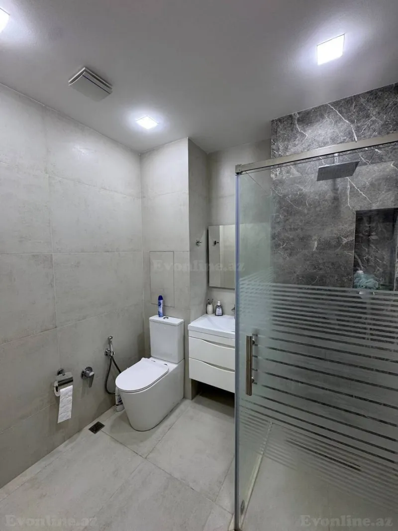 Satılır 3 otaqlı Mənzil Yeni tikili 130 m² Elmlər Akademiyası m. - şəkil 11