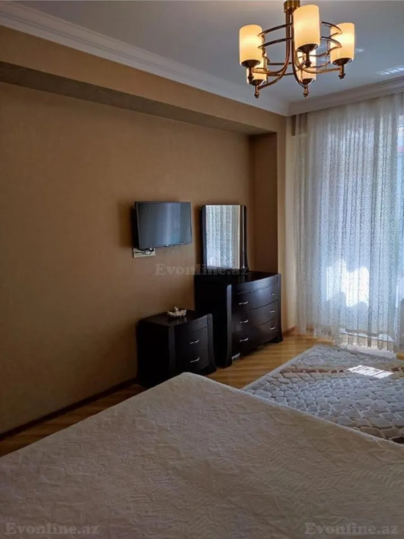 Kirayə verilir 2 otaqlı Mənzil Yeni tikili 70 m² Qara Qarayev m. - şəkil 4