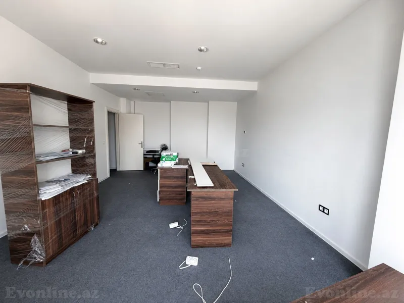 Kirayə verilir Ofis 190 m² Xətai r. - şəkil 3