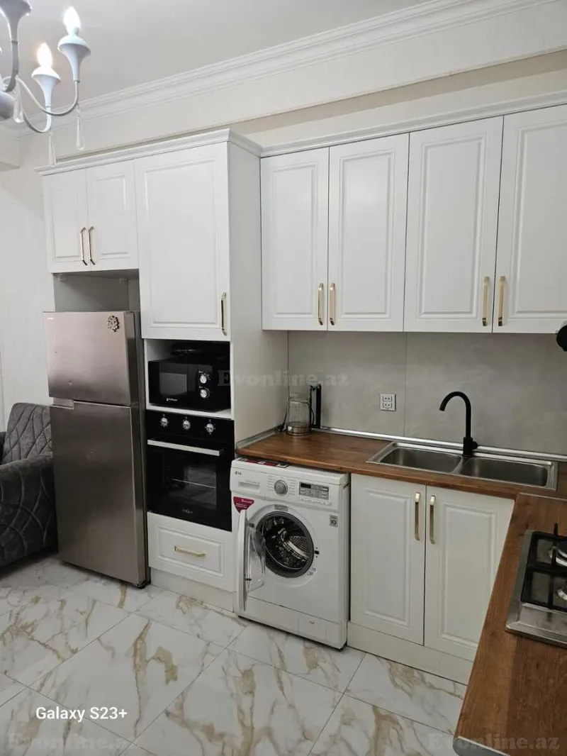 Kirayə verilir 2 otaqlı Mənzil Yeni tikili 50 m² 8 Noyabr m. - şəkil 2