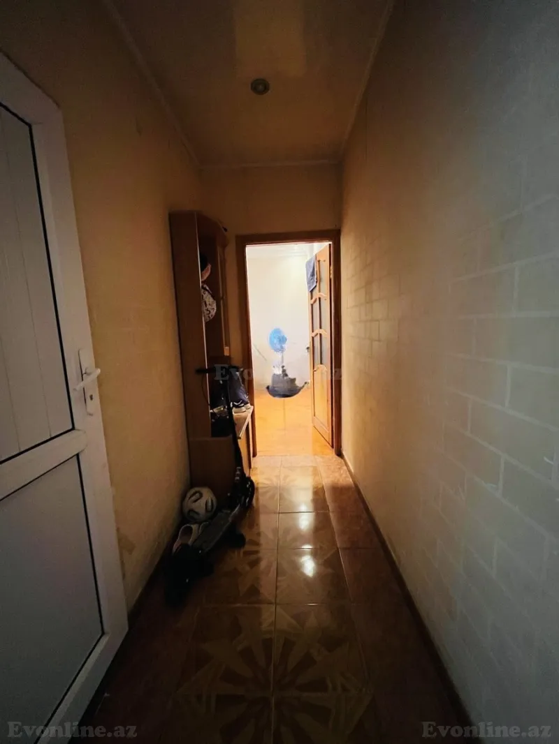 Satılır 2 otaqlı Mənzil Köhnə tikili 46.1 m² Memar Əcəmi m. - şəkil 3