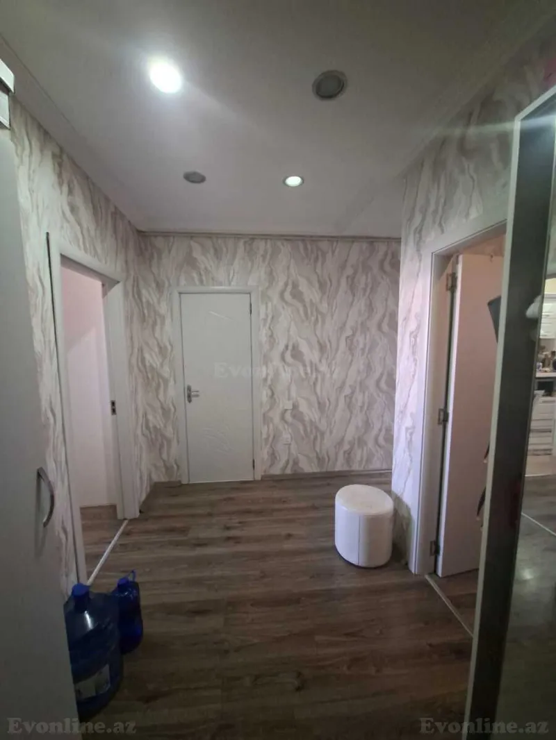 Satılır 4 otaqlı Mənzil Yeni tikili 98 m² İnşaatçılar m. - şəkil 6