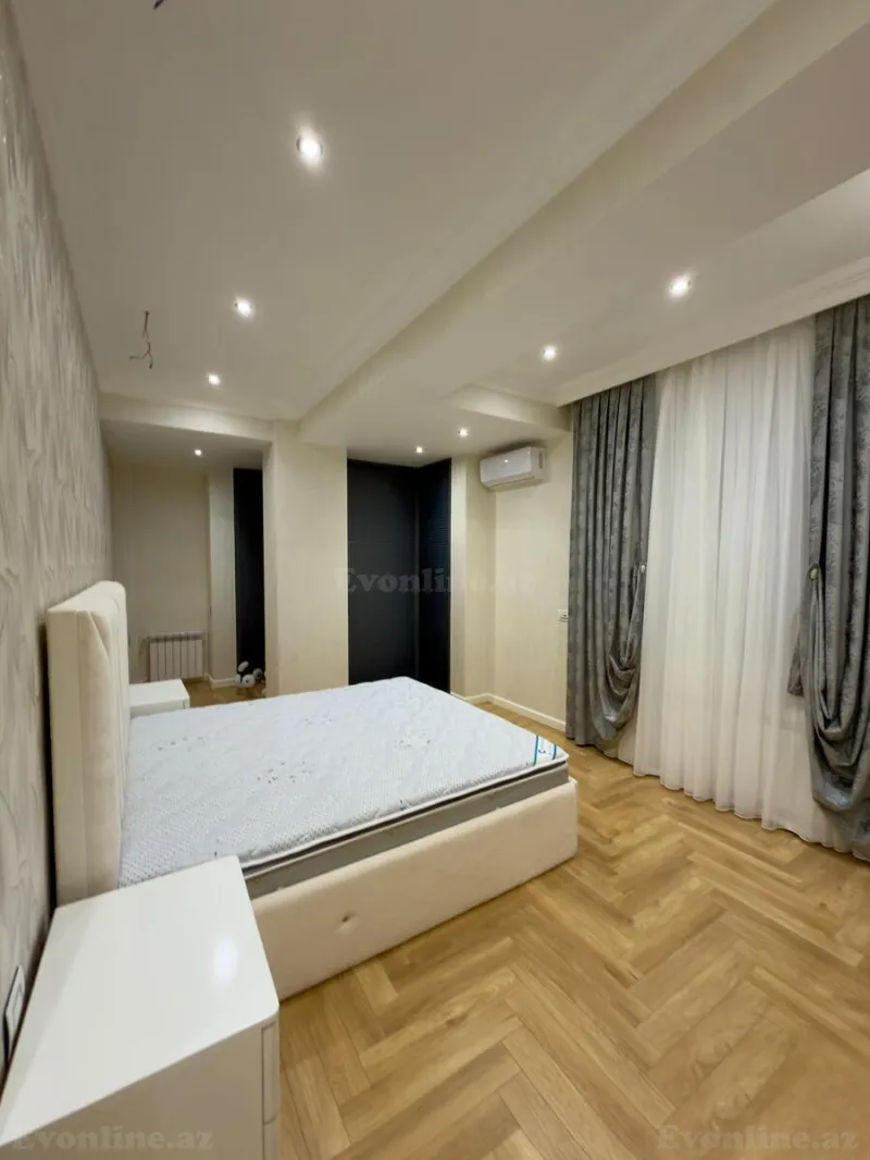 Satılır 4 otaqlı Mənzil Yeni tikili 182 m² Nəriman Nərimanov m. - şəkil 18