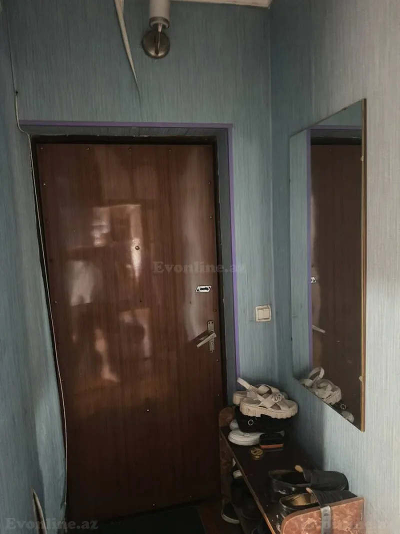Satılır 3 otaqlı Mənzil Köhnə tikili 65 m² Bakmil m. - şəkil 3