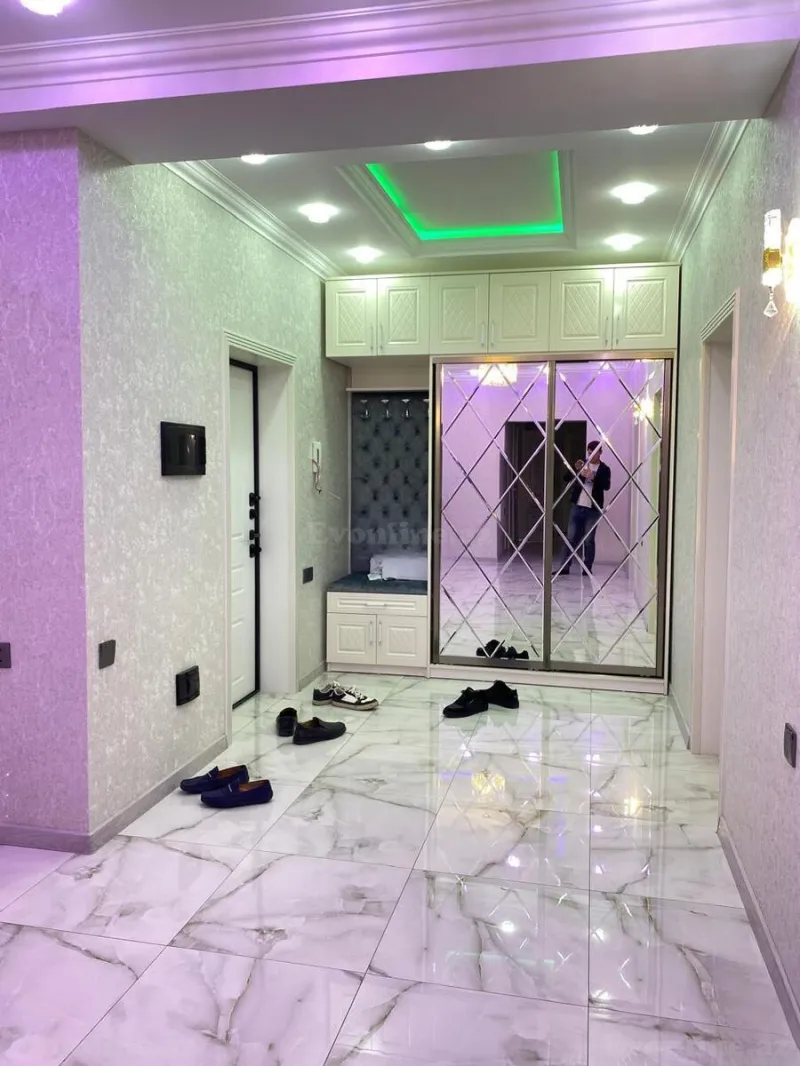 Kirayə verilir 3 otaqlı Mənzil Yeni tikili 140 m² Nəsimi r. - şəkil 7