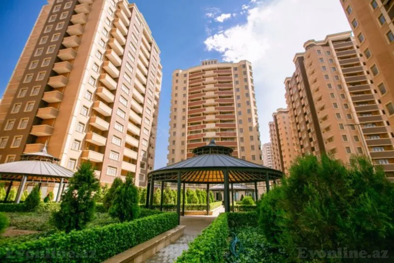 3 otaqlı Mənzil 150 m² 28 May m. Satılır