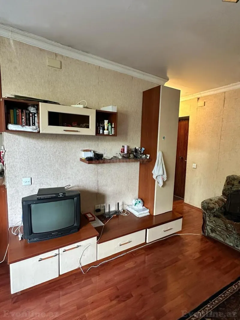 Kirayə verilir 1 otaqlı Mənzil Köhnə tikili 35 m² Nizami m. - şəkil 6