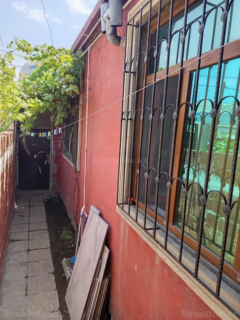 2 otaqlı Həyət evi 50 m² Biləcəri Satılır