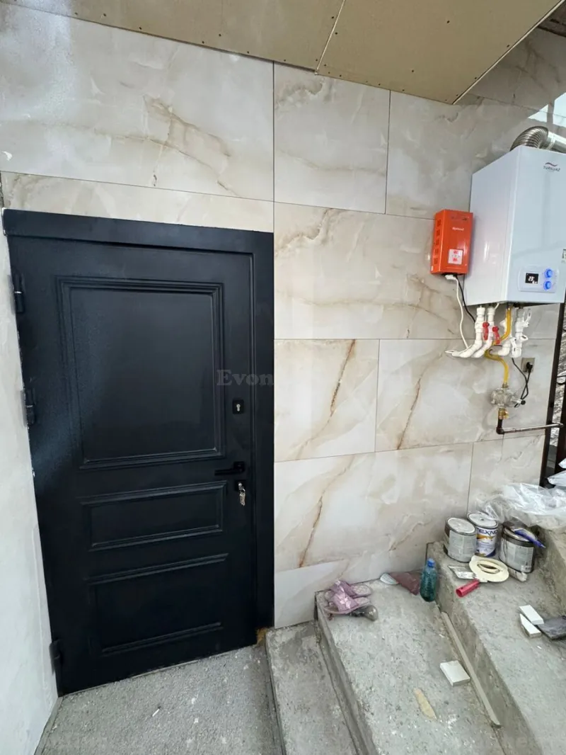 Kirayə verilir 2 otaqlı Mənzil Köhnə tikili 35 m² İnşaatçılar m. - şəkil 3