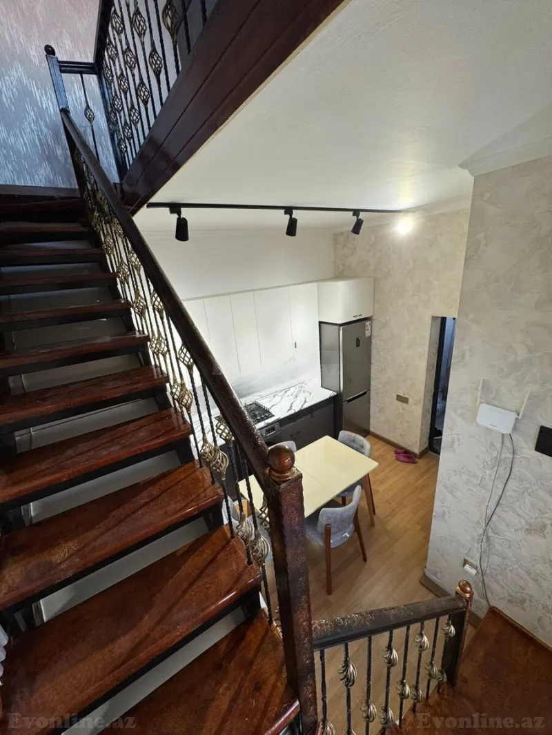 Kirayə verilir 2 otaqlı Mənzil Köhnə tikili 35 m² İnşaatçılar m. - şəkil 11
