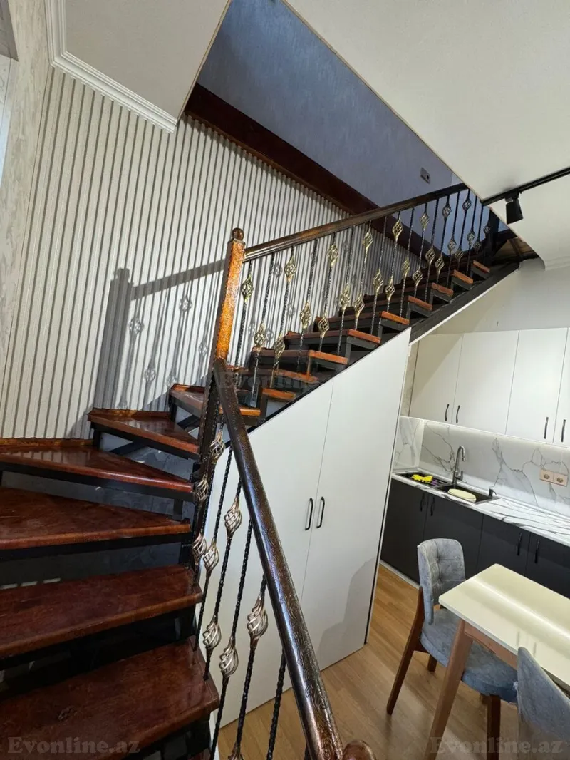 Kirayə verilir 2 otaqlı Mənzil Köhnə tikili 35 m² İnşaatçılar m. - şəkil 14