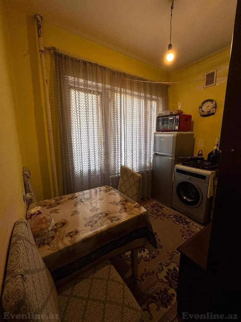 Satılır 3 otaqlı Mənzil Köhnə tikili 81 m² Xətai r. - şəkil 3