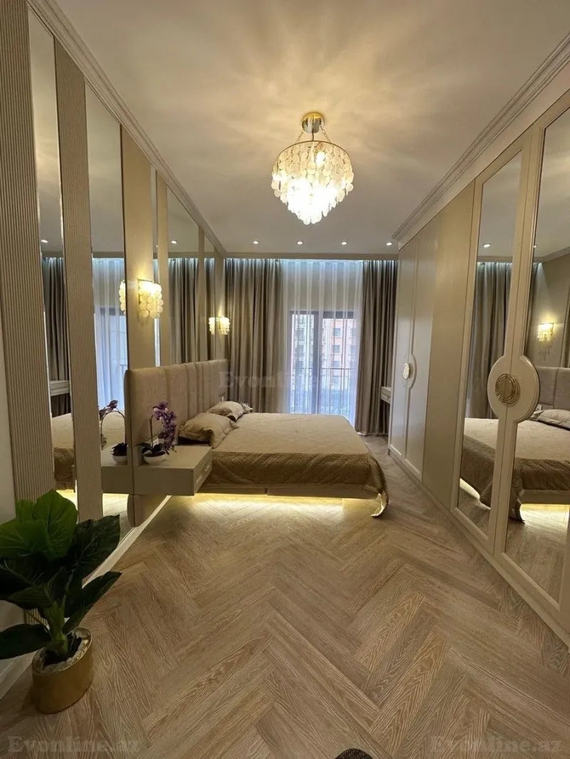 3 otaqlı Mənzil 91 m² Xətai r. Satılır