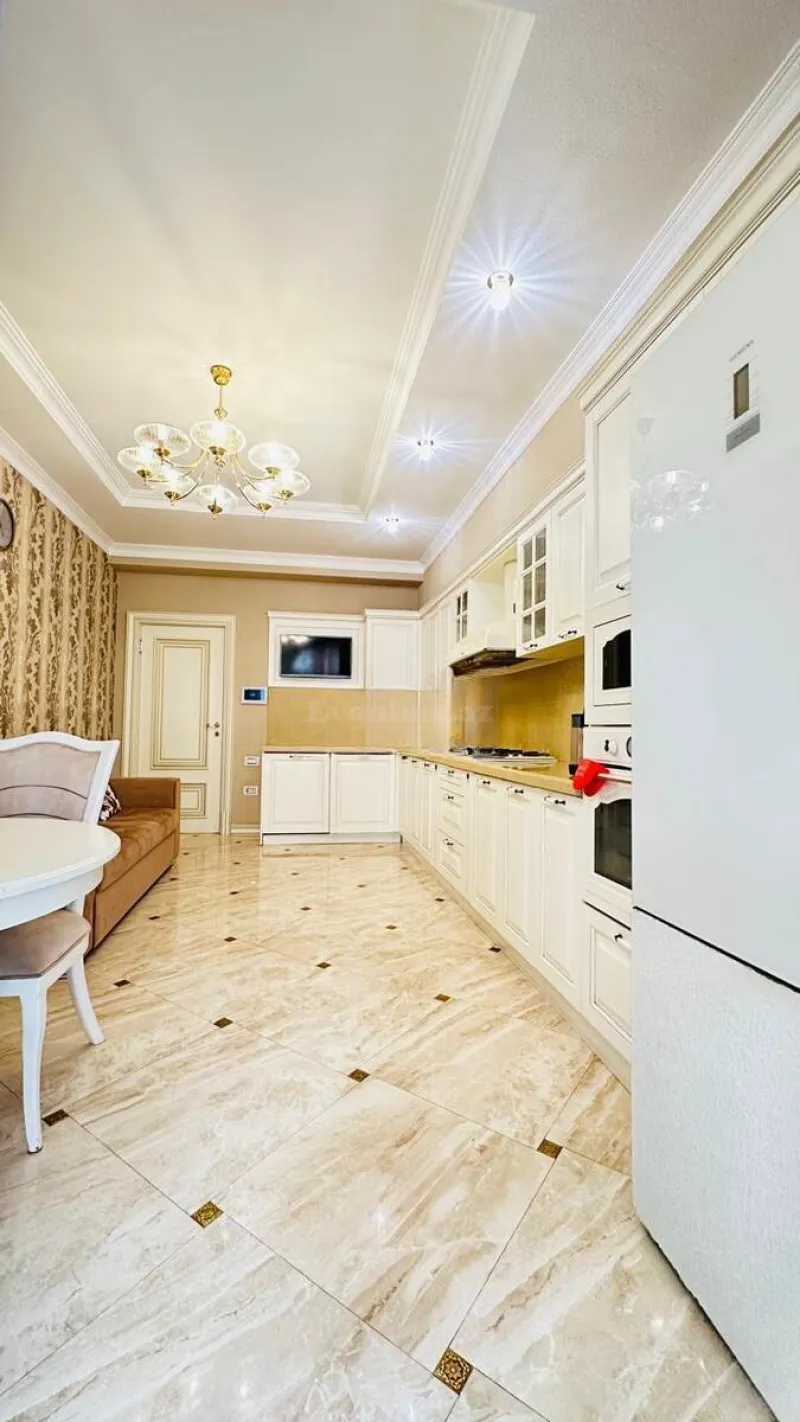 Satılır 3 otaqlı Mənzil Yeni tikili 168 m² Nəsimi r. - şəkil 16