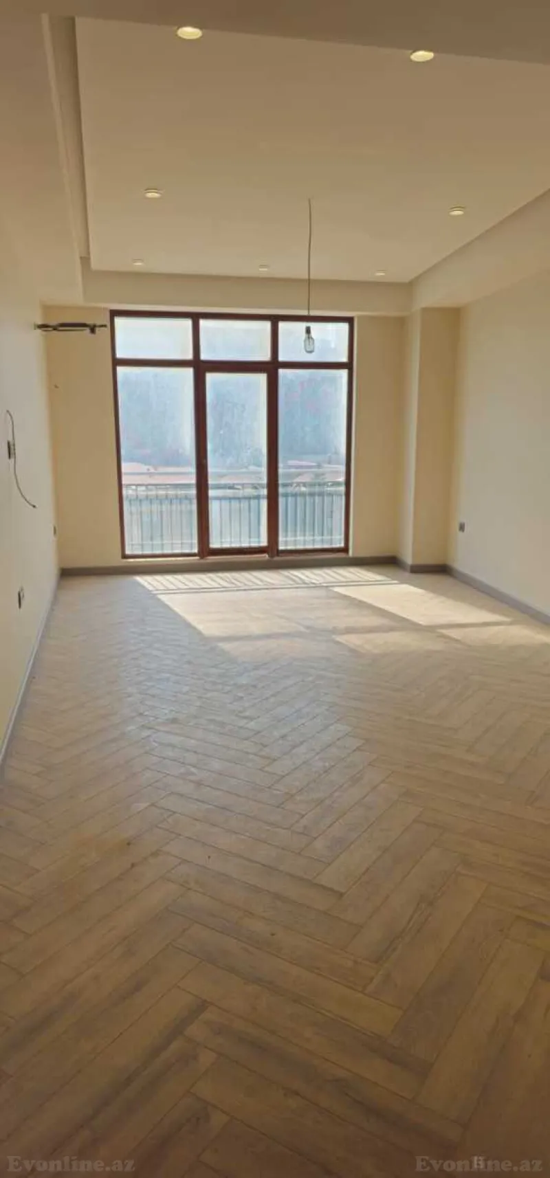 Satılır 3 otaqlı Mənzil Yeni tikili 120 m² 20 Yanvar m. - şəkil 2