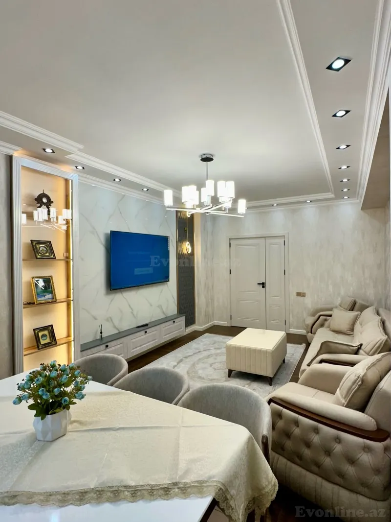 3 otaqlı Mənzil 106 m² Əhmədli m. Satılır