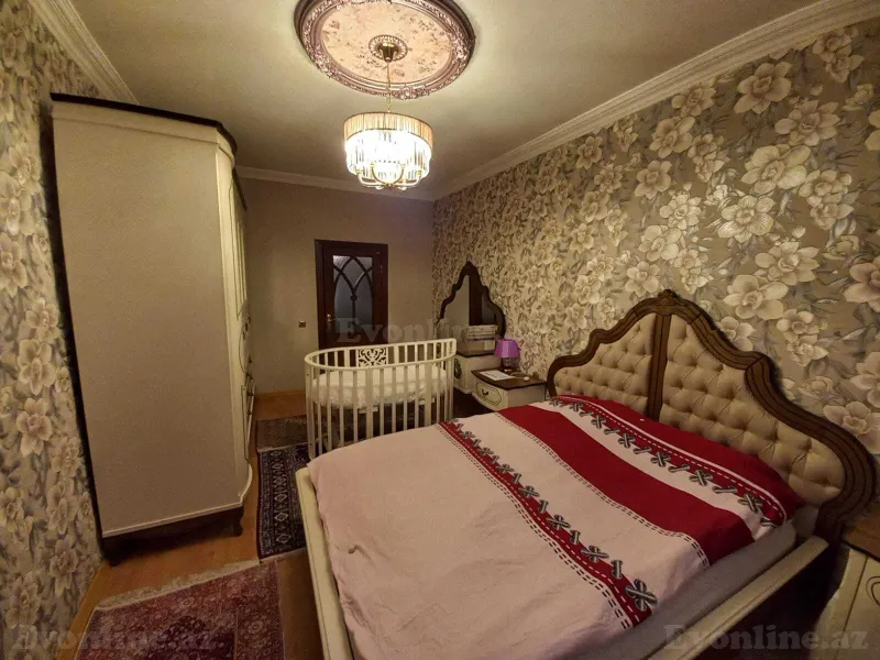 Satılır 3 otaqlı Mənzil Köhnə tikili 75 m² Memar Əcəmi m. - şəkil 4