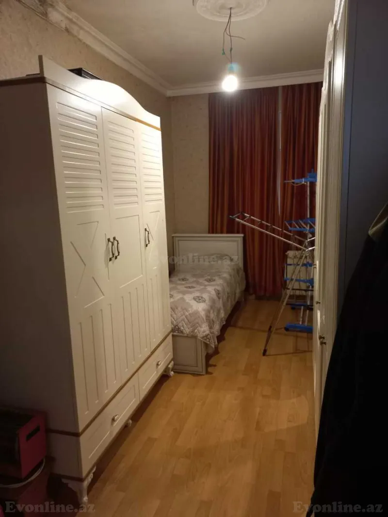 Satılır 3 otaqlı Mənzil Köhnə tikili 75 m² Memar Əcəmi m. - şəkil 5