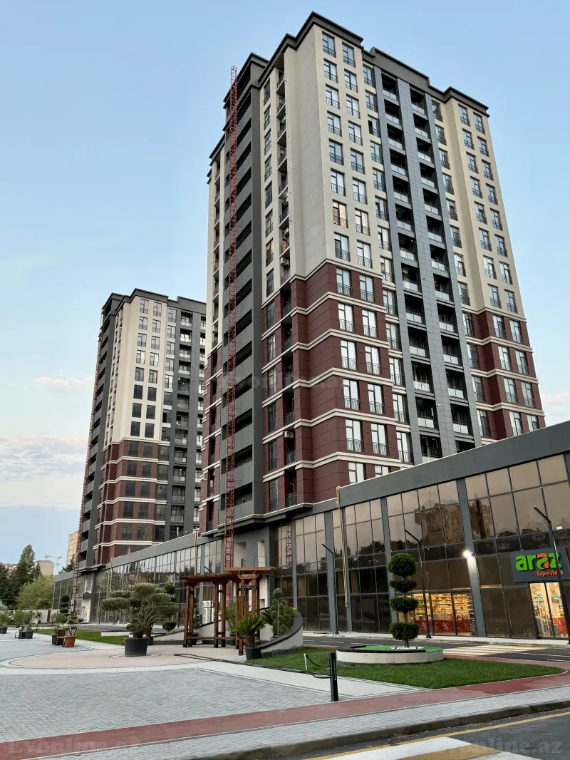 2 otaqlı Mənzil 71.4 m² 8-ci mikrorayon Satılır