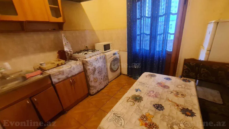 Kirayə verilir 3 otaqlı Mənzil Köhnə tikili 80 m² Sahil m. - şəkil 6