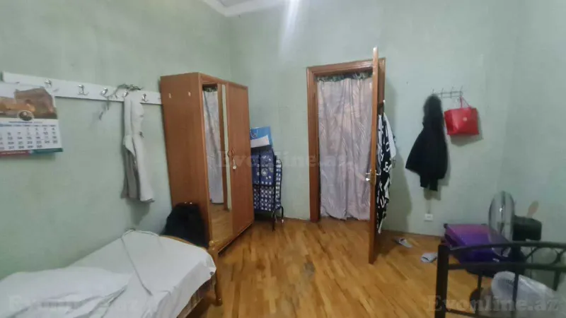 Kirayə verilir 3 otaqlı Mənzil Köhnə tikili 80 m² Sahil m. - şəkil 8