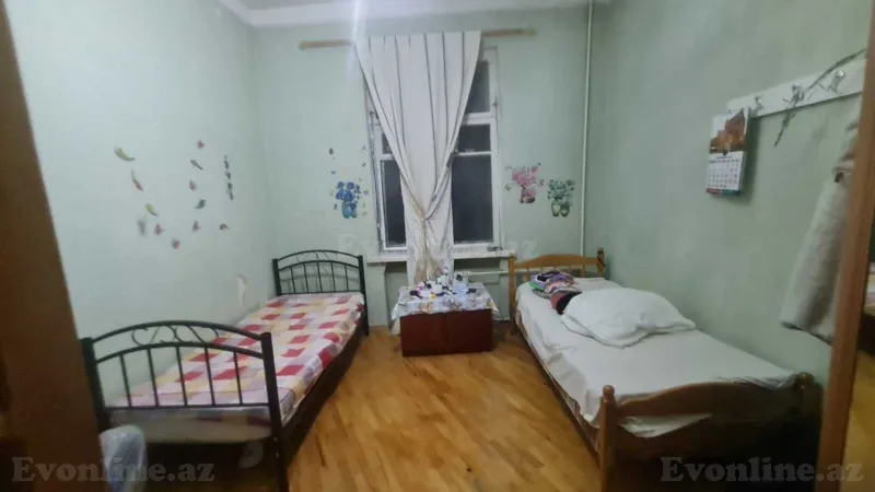 Kirayə verilir 3 otaqlı Mənzil Köhnə tikili 80 m² Sahil m. - şəkil 9